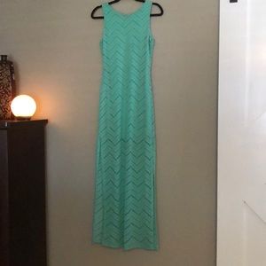 Really pretty long dress 👗